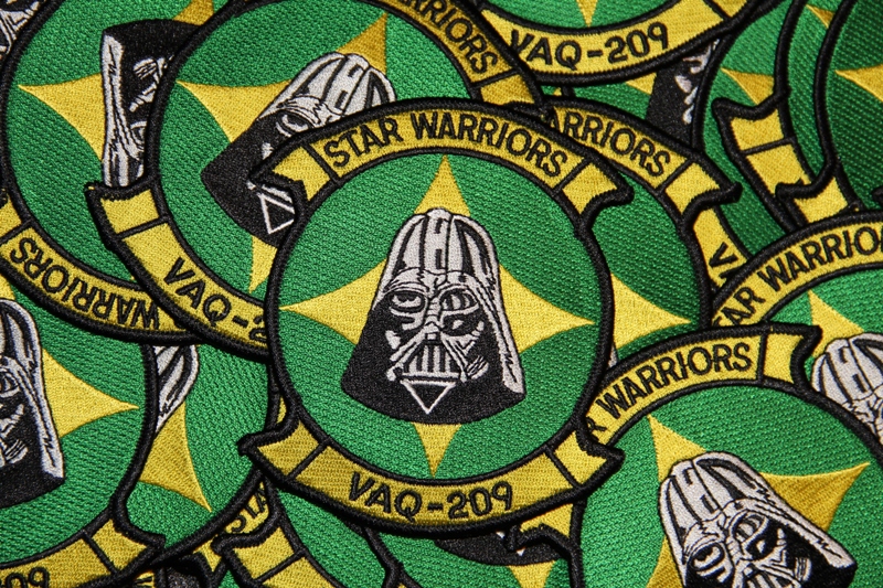 高質で安価高質で安価米国海軍Tシャツ(ダースベイダー)Star Warriors